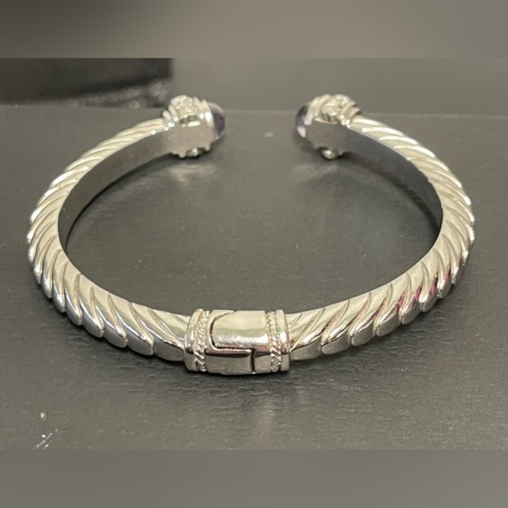 Cable Bracelet - Picture 3 of 9